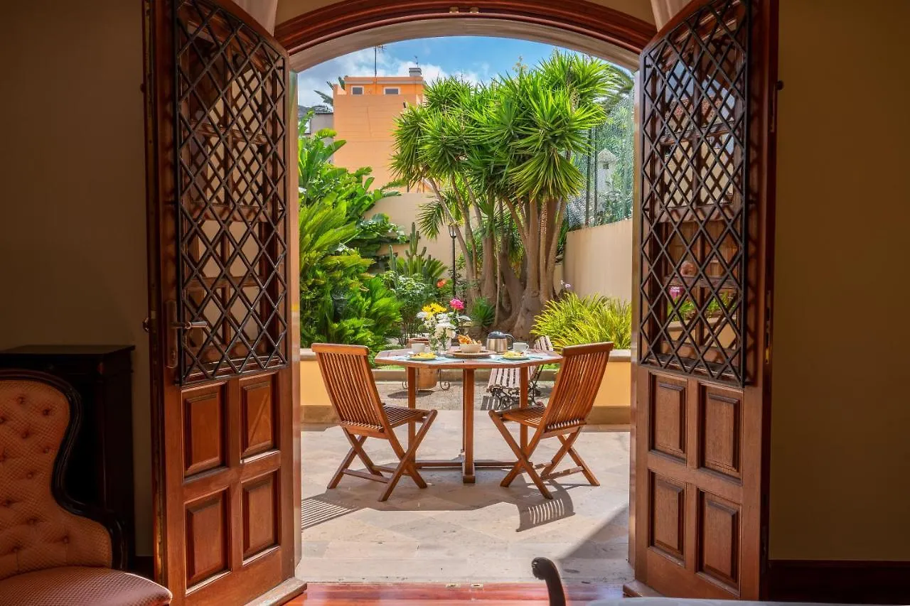 Holiday home Espectacular Casa Con Jardin 