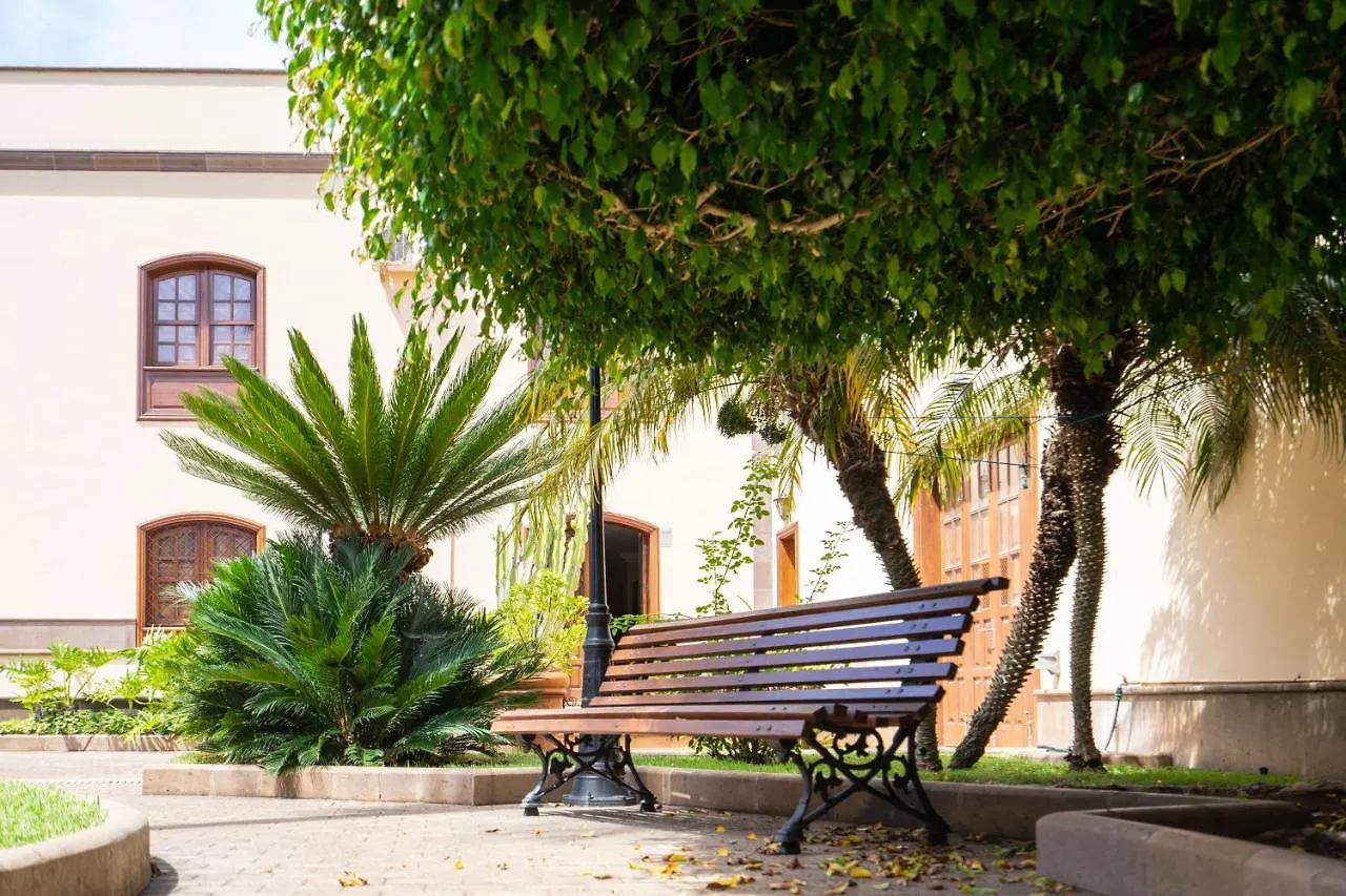 Espectacular Casa Con Jardin 